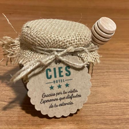 Hotel Cies Calvarrasa de Abajo Dış mekan fotoğraf